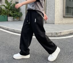 2026 New Spring Casual Kids Pants Black Elastic Waist Straight Leg Sweatpants for Boys Loose Pocket Children Trousers