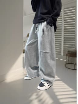 2026 New Spring Casual Kids Pants Black Elastic Waist Straight Leg Sweatpants for Boys Loose Pocket Children Trousers