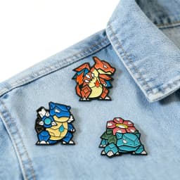 New Creative Anime Isekai Monster Charizard Brooch Badge Blastoise Venusaur Enamel Lapel Pins For Collectors