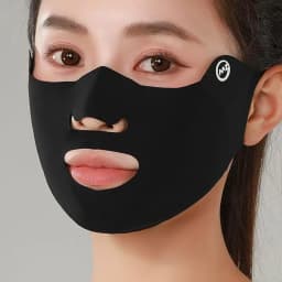 1PC New Breathable Ice Silk Mask Washable Dustproof Sunscreen Mask Anti-UV Riding Face Mask Protect The Corners of The Eyes
