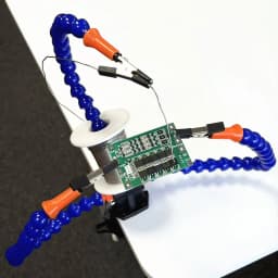 Helping Hands Soldering, Third Hand PCB Circuit Board Holder Flexible Arms with Desk Clamp Base for Electronic Boards Repair