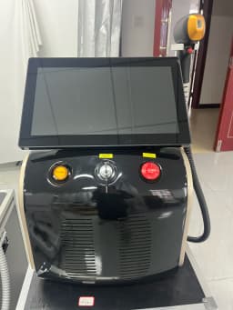 Latest Ice Titanium 808nm Diode  Hair Removal Machine with 3-wavelength Alexander  for Painless Permanent Hair Re