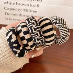 Black And White Striped Thick Hair Tie - High Elasticity Seamless Hair Rope, Simple And Versatile Women'S Hair Accessory