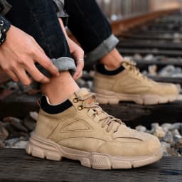Men Work Shoes Steel Toe Cap Safety Boots European Standard Anti-smash Anti-puncture Men Shoes Light Waterproof Safety Shoes