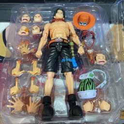 Bandai soul limited SHF fire boxing ace top war nautical king joint can do model Japanese version in stock.