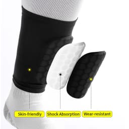 Mini Football Shin Guard Covers - Built-in Mini Shin Guard Covers, Suitable for Men, Women and Teenagers - Small Shin Guards