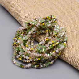 Yanqi 38 Color High quality Triangle Crystal Beads 4mm 130pcs Loose Crystal Glass Beads For Jewelry Making DIY Earring Necklace