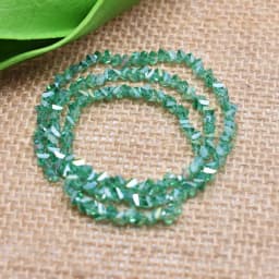 Yanqi 38 Color High quality Triangle Crystal Beads 4mm 130pcs Loose Crystal Glass Beads For Jewelry Making DIY Earring Necklace