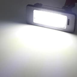 2X White LED Car License Plate Light Bulbs Auto Accessories For BMW E46 X5 E70 X6 E71 E72 E90 E92 E93 E91 M3 E39 M5 E60 E61 E82