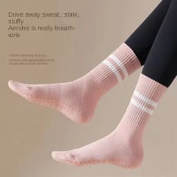 Women's Non-Slip Pilates Socks with Grips 1 Pair Yoga Socks for Barre Ballet Dance Anti-Skid Skid Resistant Grippy Socks