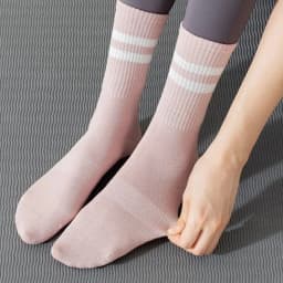 Women's Non-Slip Pilates Socks with Grips 1 Pair Yoga Socks for Barre Ballet Dance Anti-Skid Skid Resistant Grippy Socks