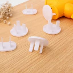 10pcs Socket Outlet Mains Plug Cover Baby Child Safety Protector Anti Electric Shock Child Plug Guard Safe Lock Home Accessorie