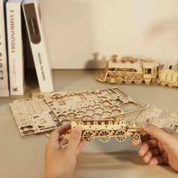 3D Wooden Puzzle Mechanical Train Model Kits Brain Teaser Puzzles Vehicle Building Kits Unique Gift on Birthday Christmas Day