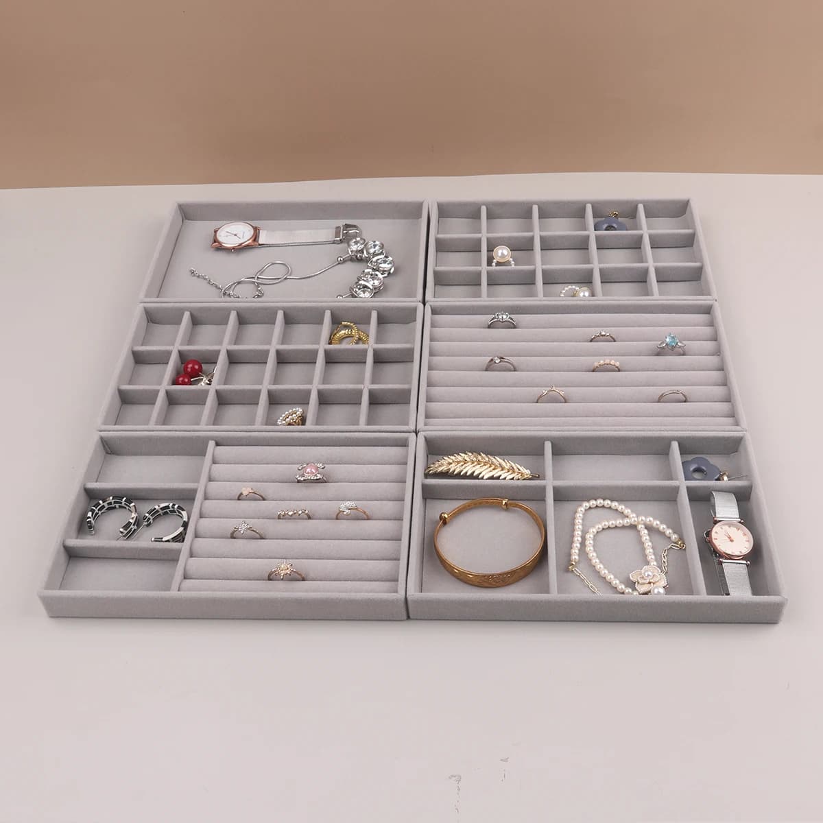 Velvet Jewelry Display Stackable Exquisite Jewellery Holder Portable Ring Earrings Necklace Organizer Box Organizator De Boys