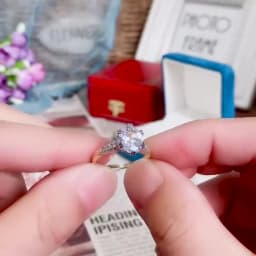 Huitan Understated Round Cubic Zirconia Rings for Women Wedding Engagement Ring Elegant Accessories New Trendy Two Tone Jewelry