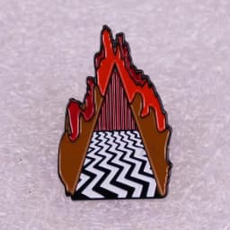 Twin Peaks Enamel Pin Horror TV Drama Brooch Metal Badge Men's Backpack Pin Movie Fan Collection Jewelry Gift Wholesale
