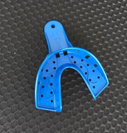 EASYINSMILE Dental S/M/L/XL Perforated Plastic Impression Trays Upper/Lower 12Pc Autoclavable