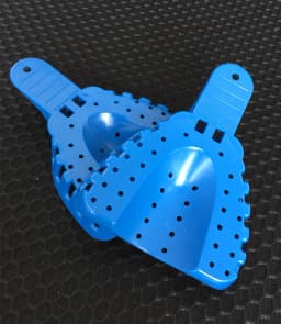EASYINSMILE Dental S/M/L/XL Perforated Plastic Impression Trays Upper/Lower 12Pc Autoclavable