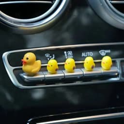 5Pcs Cute Mini Ducks Car Interior Decoration Auto Rearview Mirror Dashboard Ornaments For Woman Man Gift Car Accessories