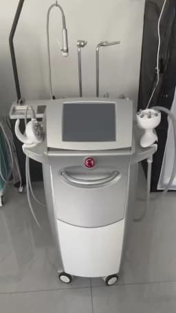 Venus Legacy Body Machine Cellulite Treament Portable Radio Frequency Original Cavitation Vacuum Legacy Skin Lifting SPA Device