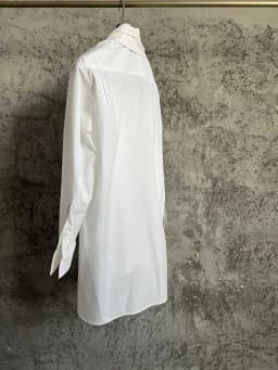 Original design detachable collar contrasting color shirt, cotton asymmetrical collar white and black shirt design