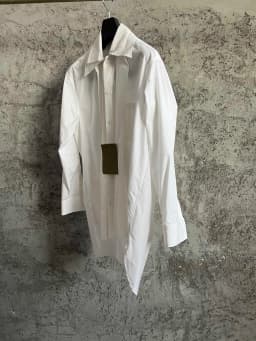 Original design detachable collar contrasting color shirt, cotton asymmetrical collar white and black shirt design
