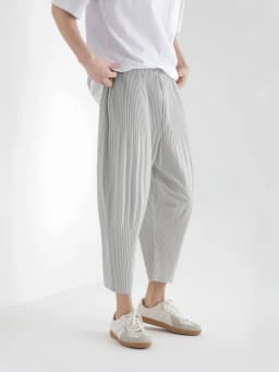 Miyake Pleated Japanese Harem Pants Men Loose Pants Breathable Low-crotch Vintage Clothing