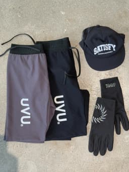 Uvu running yoga long shorts outdoor running sports fitness stretch pressure pants