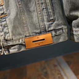Men's retro ripped denim jacket, new spring and autumn styles, trendy brand, handsome and high-end jacket, American style,