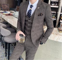 High-quality Men's Fashionable Wedding, Cool and Casual Korean-style Business British-style Suit Set of Three Pieces