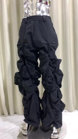 Lautaro Autumn Long Black Waterproof Stacked Pants for Mens with High Elastic Waist Luxury Designer European Fashion Clothing