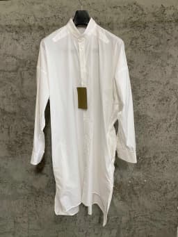 Original design with brush print design, mid-length collar shirt, long-sleeved simple shirt