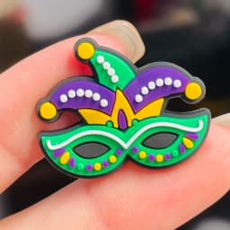 1-13Pcs Mardi Gras Four-leafed Clover PVC Kids Shoes Charms Buckle Clog Beer Slipper Decoration DIY Backpack