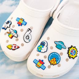 1/16pcs PVC Spaceship Shoe Charms Cartoon Astronaut Cool UFO ET Shoe Accessories Decorations Pins for Men Boy Kids Sandal Gifts