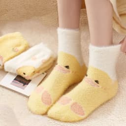 Small Yellow Duck Socks Women's Middle Tube Autumn Winter Cute Kawaii Fluffy Mink Velvet Home Floor Coral Velvet Sleeping Socks