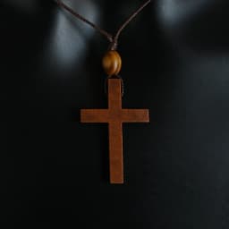 Various Styles Catholic Cross Necklace Jesus Christ Pendant Choker Retro Jewelry Style Natural Wood Necklace Wholesale Amulet