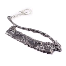 Game PS4 Bloodborne Axe Weapon Keychain For Men High Quality Metal Removable Keyring Pendant Men Car Women Bag Accessories