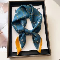 Luxury Brand Silk Scarf Square Women Shawls And Wraps Office Small Hair Neck Hijabs Kerchief Foulard Ladies Scarves 70*70cm