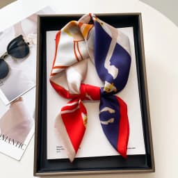 Luxury Brand Silk Scarf Square Women Shawls And Wraps Office Small Hair Neck Hijabs Kerchief Foulard Ladies Scarves 70*70cm