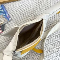 Beige and White New Cute Duck Shape Canvas Bag Student Chest Bag Shoulder Bag Trend Funny Cartoon Crossbody Bag 1 Outfit