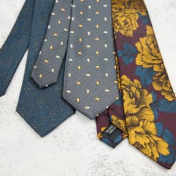 2025 New Korean 7cm Luxury Casual Neckties For Men Navy Brown Green Striped Neck Ties Formal Dress Suit Cravat Flower Red Tie