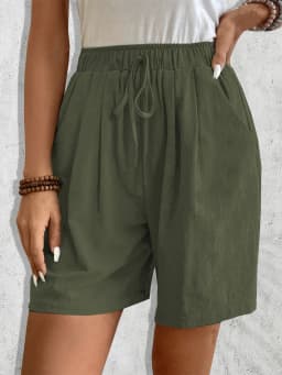 Women’s Solid Color Fashion Casual Elegant Style Shorts Versatile Daily Sports Style Slim and Loose Fitting Straight Leg Pants