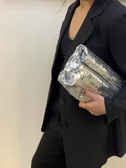 Women Silver Evening Clutch Bag Luxury Designer Shining Sequins Party Wedding Purse Fashion Trends Handbag Black Metal Wallet