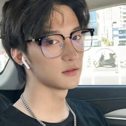 Photochromic Anti Radiation Blue Light Eyeglasses Square Metal Frame Computer Glasses for Women Men Replaceable Lens