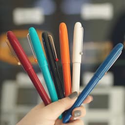 KACO Classic Colorful Fountain Pen 만년필 EF Hooded Exchangeable Ink Cartridge for School Office Stationery Nib Smooth Writing