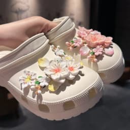 Whole Set Hot Sale DIY Shoes Charms for Branches and Flowers Hole Shoe Charms Designer Quality Garden Shoe Decoration Girl Gift