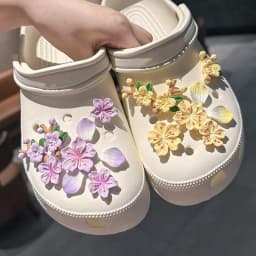 Whole Set Hot Sale DIY Shoes Charms for Branches and Flowers Hole Shoe Charms Designer Quality Garden Shoe Decoration Girl Gift