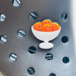 1-17PCS Saudi Arabia Style Orange Tang Camel Hand Shoe Charms Fit Wristbands Buckle Ornaments For Clogs Pins Kid Holiday Gift