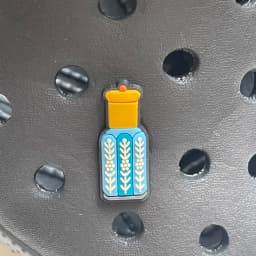 1-17PCS Saudi Arabia Style Orange Tang Camel Hand Shoe Charms Fit Wristbands Buckle Ornaments For Clogs Pins Kid Holiday Gift