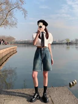 Summer New Women's Short Jeans Y2K Retro Street Fashion Casual Denim Shorts Female High Waisted Loose Straight Leg Denim Shorts